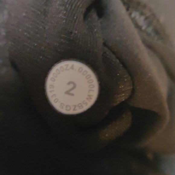 π flower emboss aligns π - Picture 3 of 3